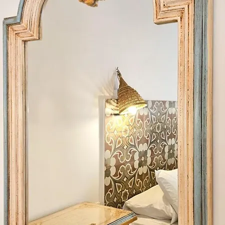 Puloni ベッド・アンド・ブレックファスト 3*