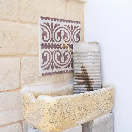 Puloni Bed & Breakfast 3*