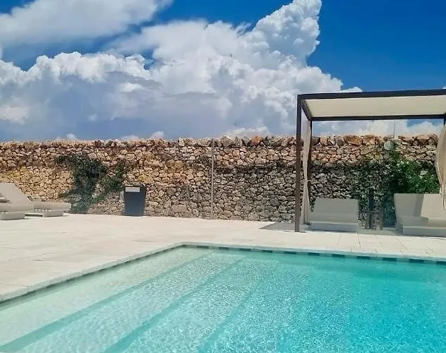 住宿加早餐酒店 Puloni 3*